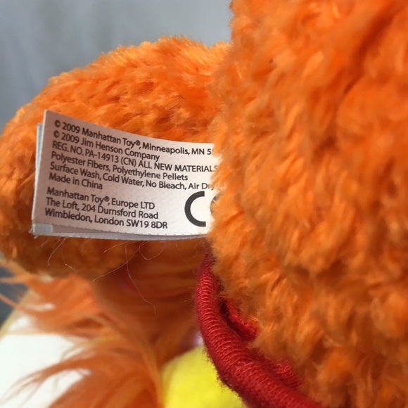 Red Fraggle & a bunch of Fraggle books vintage Fraggle Rock set collectible toys - Picture 6 of 7